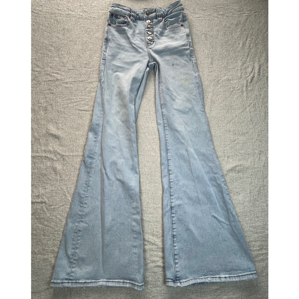 American Eagle High Waisted Flare Jeans Light Wash Button Fly Distressed 26x31